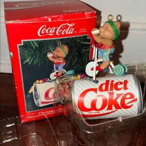 Enesco Diet Coke Christmas Trimmin Coca-Cola Work Out Bear Cola Ornament